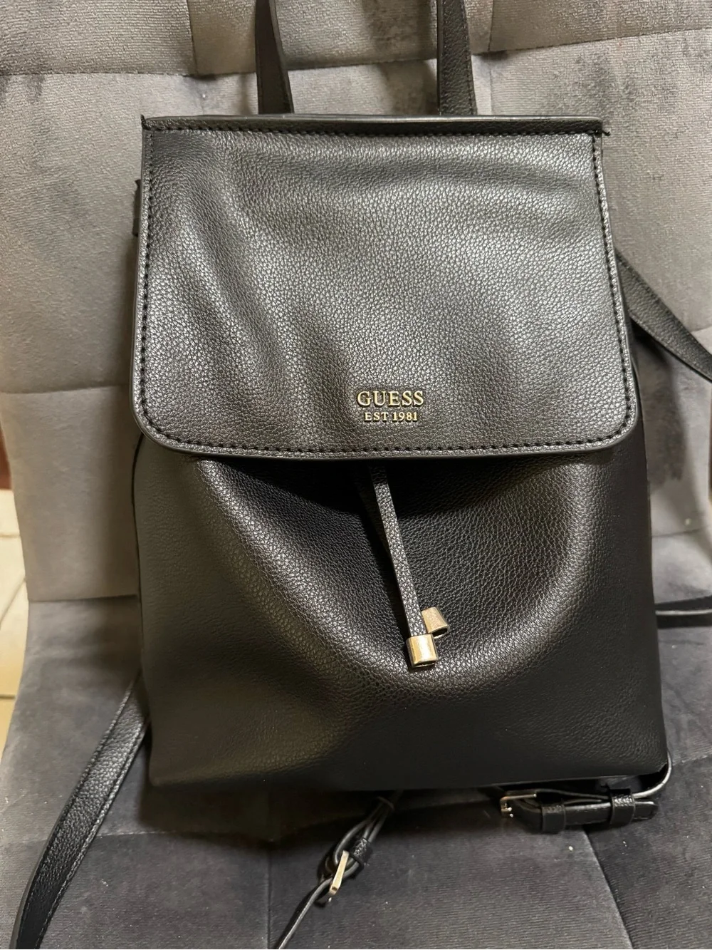 guess black mini backpack Factory Women's Elisa Backpack, : Buy Online at Best Price in KSA zippered pockets Guess Torino Hmtocsp6111 Backpack Black